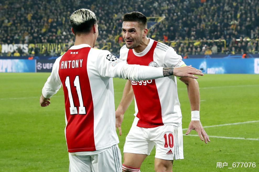 冲刺阶段荷甲传出新动向，克里夫兰骑士完成体检，管理层表态——底气十足，细节决定成败